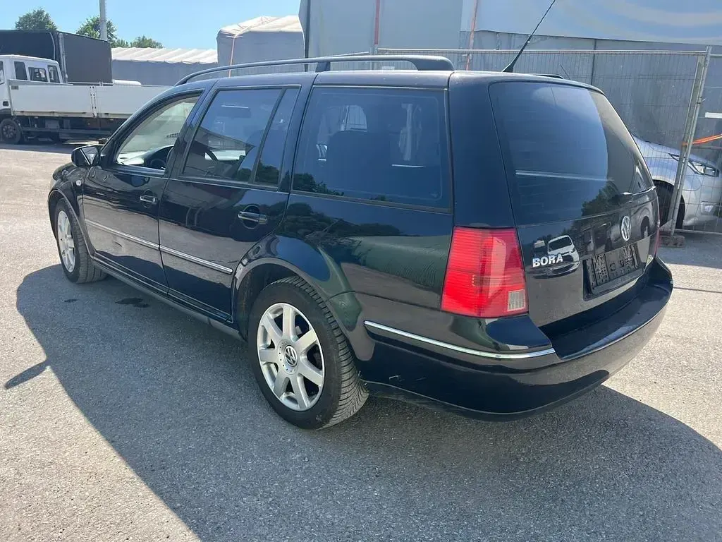 Gebraucht VW Bora 116 PS (85 kW) 2003 Schwarz Kombi