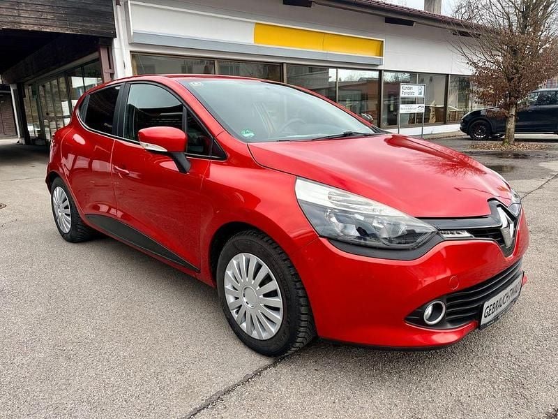 Rot Gebraucht 2014 Renault Clio IV Expression Limousine | 4.500 € (Superpreis) - Bild 1/4