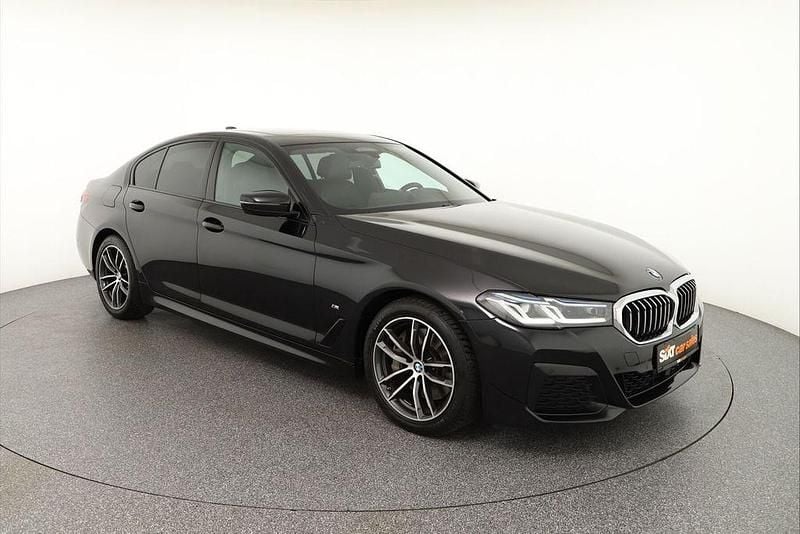 Gebraucht BMW 530 M Sport 286 PS (210 kW) 2023 Schwarz Limousine