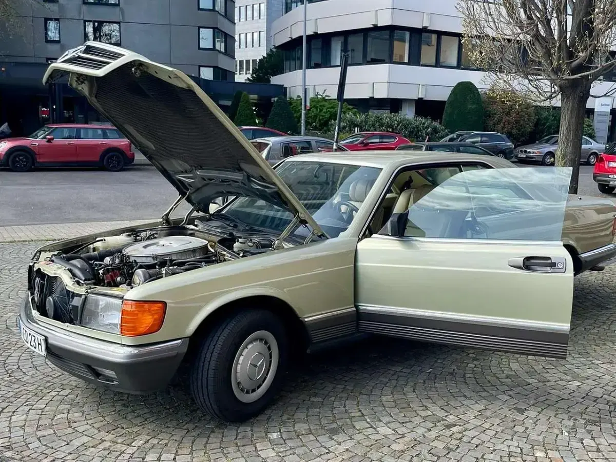 Gebraucht Mercedes 380 204 PS (150 kW) 1983 Grün Coupé