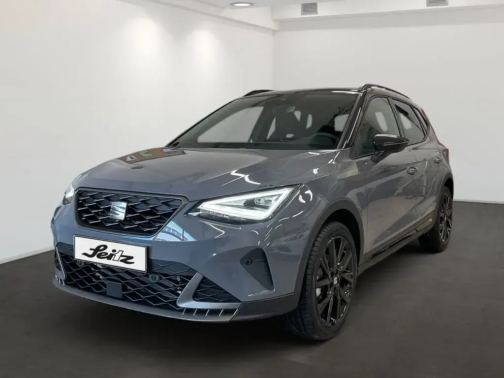Gebraucht Seat Arona FR 116 PS (85 kW) 2025 Graphene grau SUV