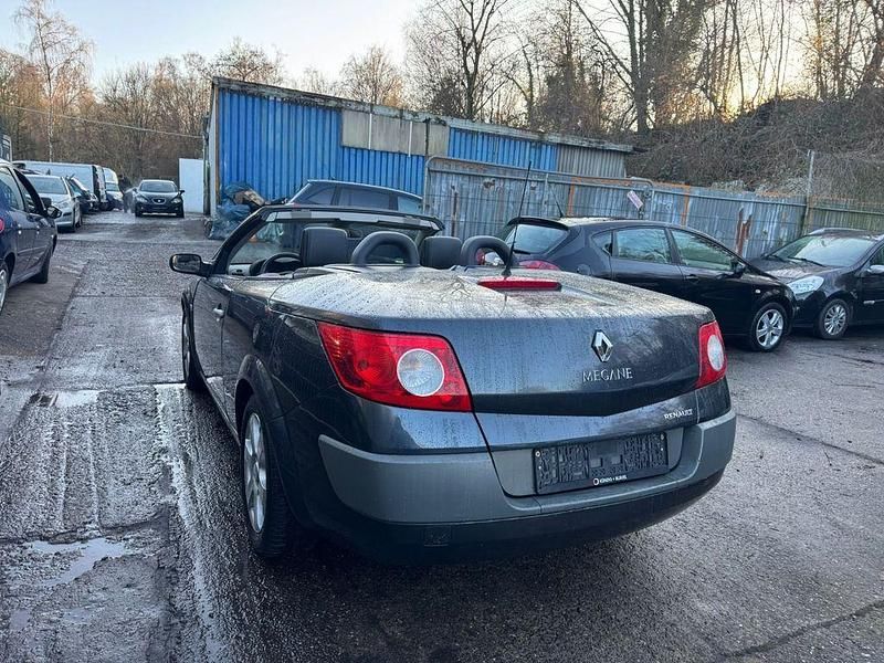 Gebraucht Renault Mégane Cabriolet Dynamique 135 PS (99 kW) 2007 Grau Cabrio