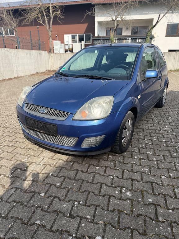 Gebraucht Ford Fiesta 60 PS (44 kW) 2008 Blau Kleinwagen