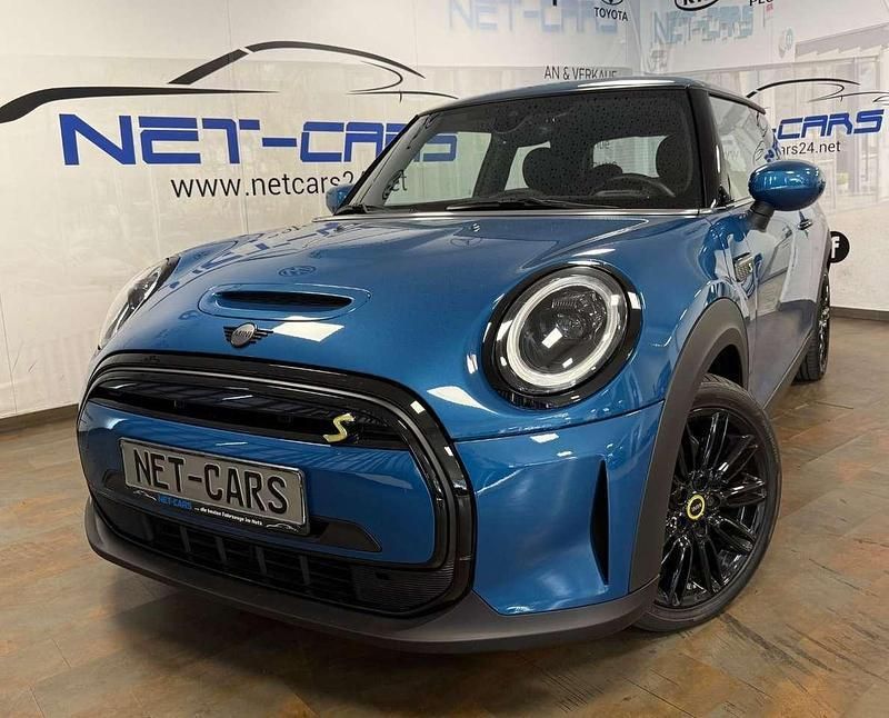 Blau Gebraucht 2023 Mini Cooper SE Resolute Edition Kleinwagen | 19.950 € (Guter Preis) - Bild 1/3