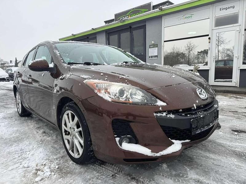 Autumn bronze Gebraucht 2012 Mazda 3 Edition Kleinwagen | 3.900 € (Guter Preis) - Bild 1/4