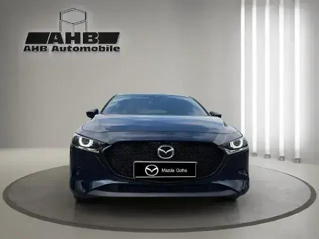 Gebraucht Mazda 3 Selection 186 PS (136 kW) 2022 Deep crystal blue Limousine