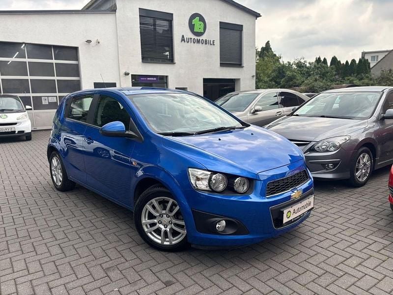 Blau Gebraucht 2011 Chevrolet Aveo LTZ Kleinwagen | 5.999 € (Teuer) - Bild 1/4