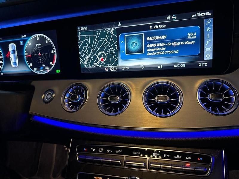 Gebraucht Mercedes E400 340 PS (250 kW) 2019 Weiß Coupé