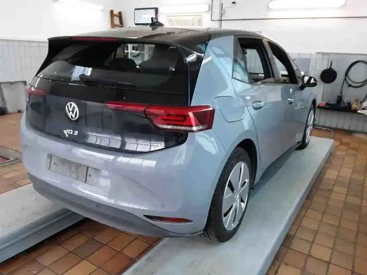 Gebraucht VW ID.3 Pro 106 kW (145 PS) 2022 Mondsteingrau Kleinwagen