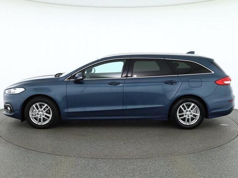 Gebraucht Ford Mondeo Titanium 188 PS (138 kW) 2020 Blau Limousine