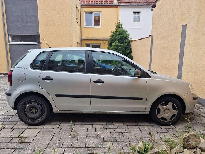 Grau Gebraucht 2007 VW Polo Kleinwagen | 1.000 € (Superpreis) - Bild 1/4