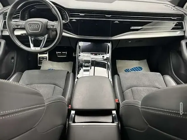 Gebraucht Audi Q7 S-Line 231 PS (169 kW) 2023 SUV