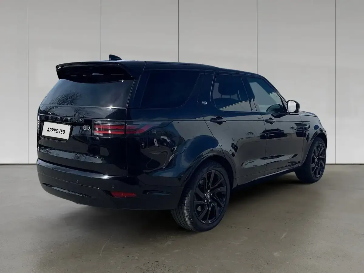 Gebraucht Land Rover Discovery 5 SE Dynamic 252 PS (185 kW) 2021 Santorini black SUV