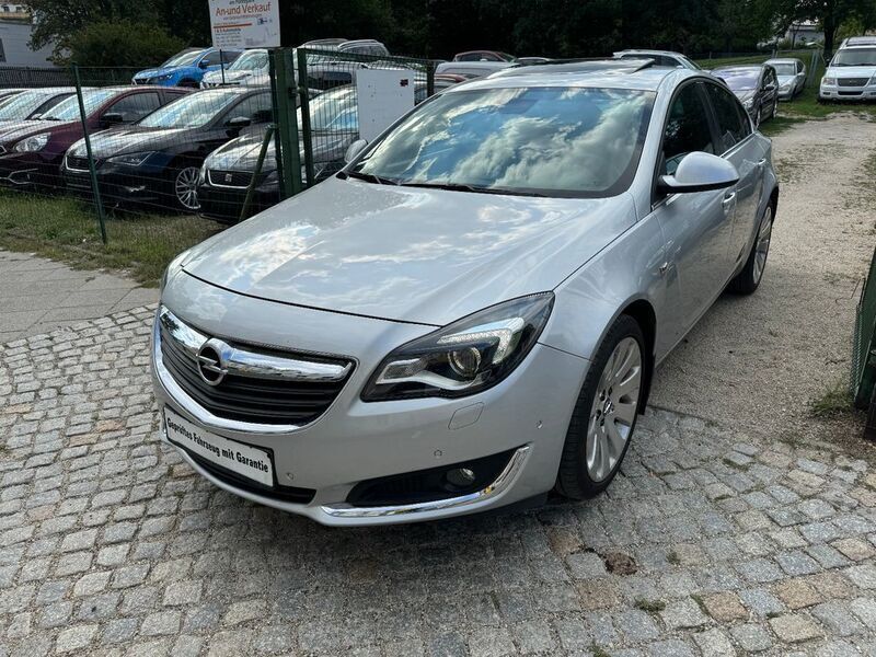 Silber Gebraucht 2013 Opel Insignia Innovation Limousine | 10.999 € (Etwas zu teuer) - Bild 1/4