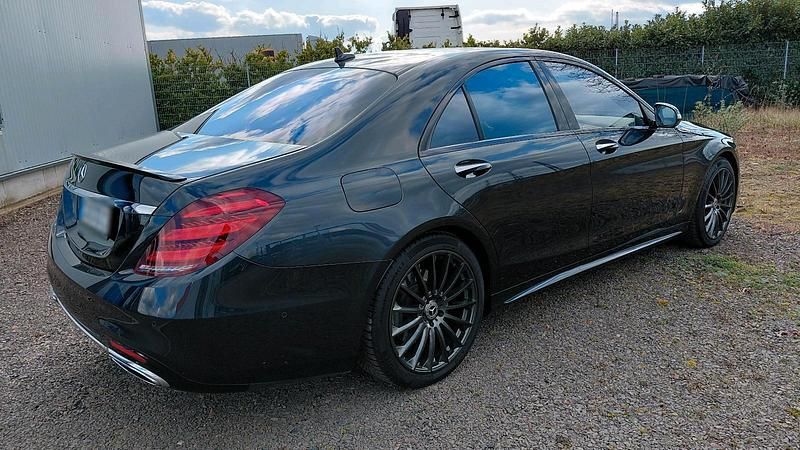 Gebraucht Mercedes S400 340 PS (250 kW) 2019 Schwarz Limousine
