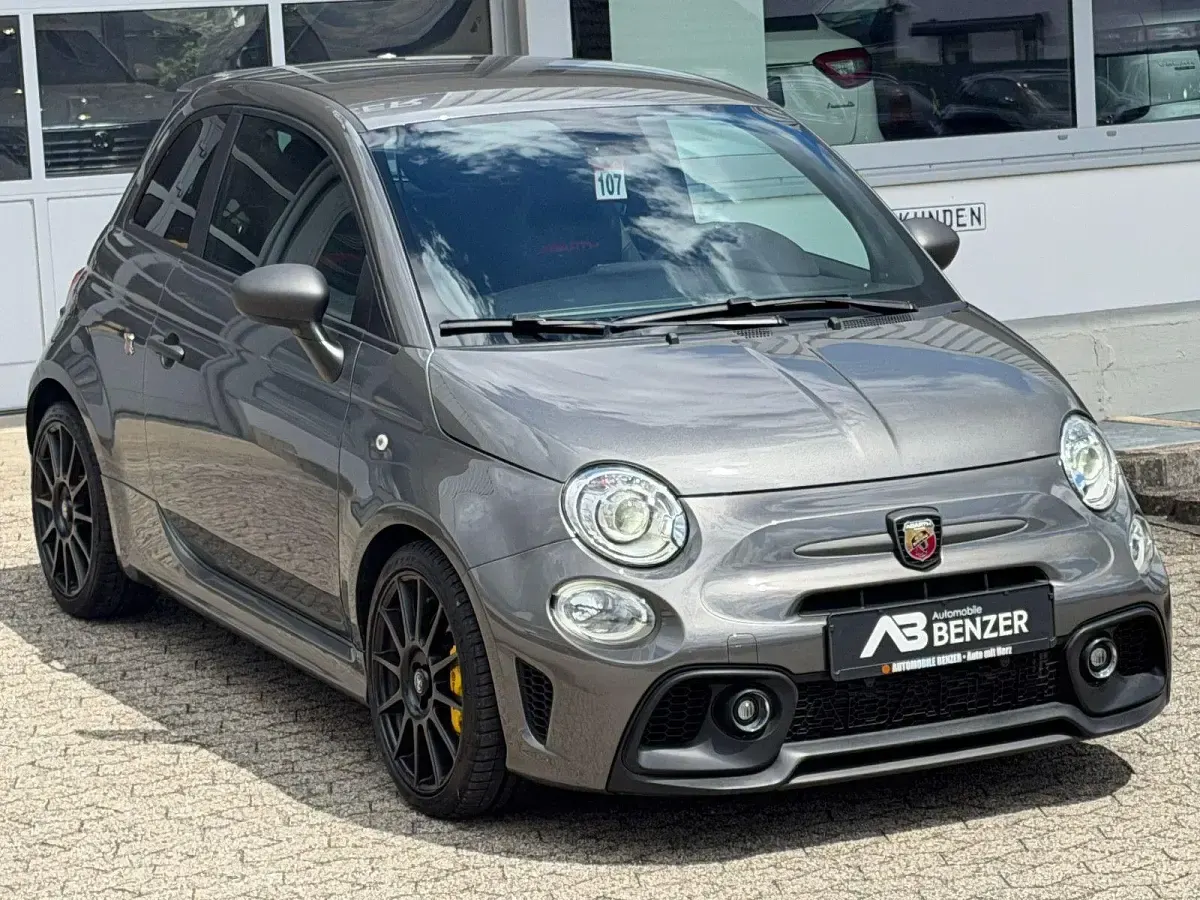 Gebraucht Fiat 500 Abarth 179 PS (131 kW) 2023 Other Kleinwagen