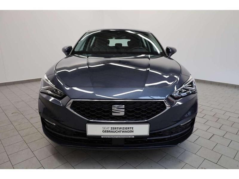 Gebraucht Seat Leon Style 110 PS (80 kW) 2022 Grau Limousine