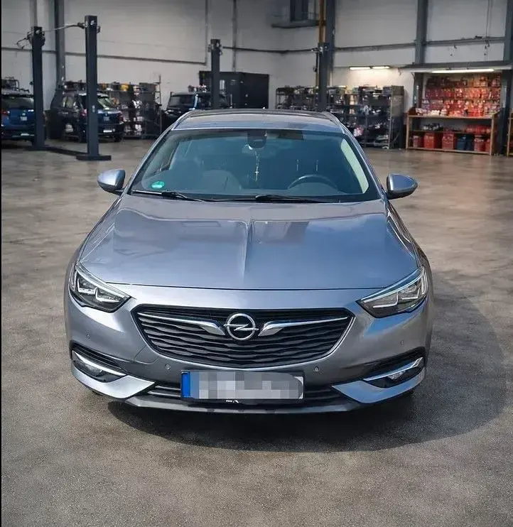 Gebraucht Opel Insignia Innovation 170 PS (125 kW) 2017 Grau Kombi