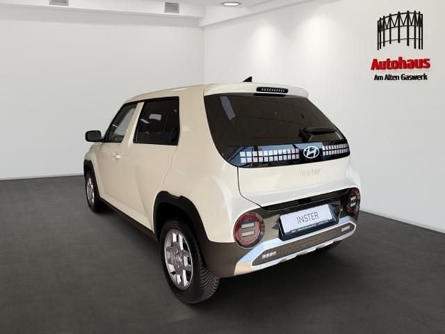 Neu Hyundai Inster Select 71 kW (97 PS) 2025 Atlas white (weiss) Kleinwagen