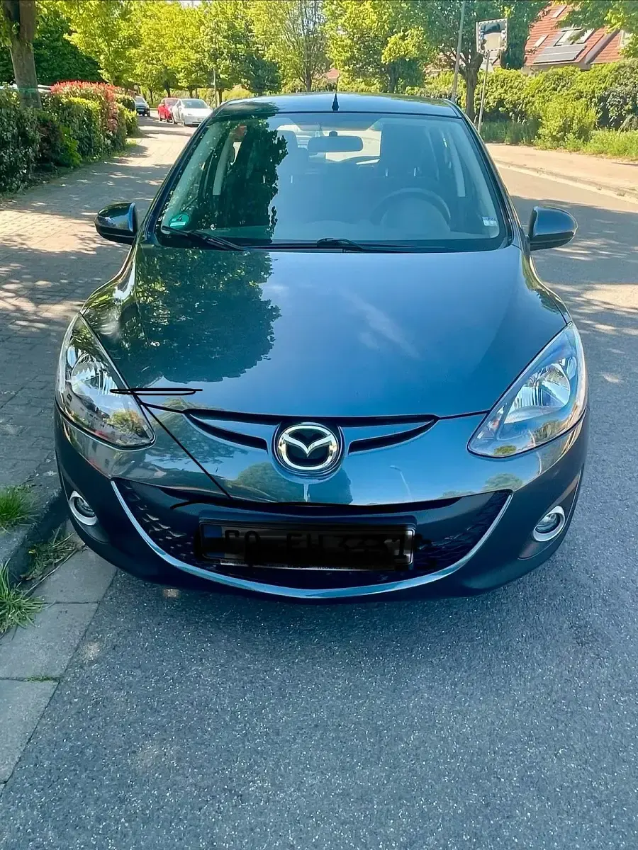 Second-hand Mazda 2 75 CP (55 kW) 2012 Gri Hatchback