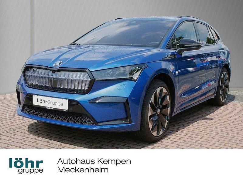 Raceblau metallic Gebraucht 2025 Skoda Enyaq iV SportLine SUV | 50.550 € (Fairer Preis) - Bild 1/4
