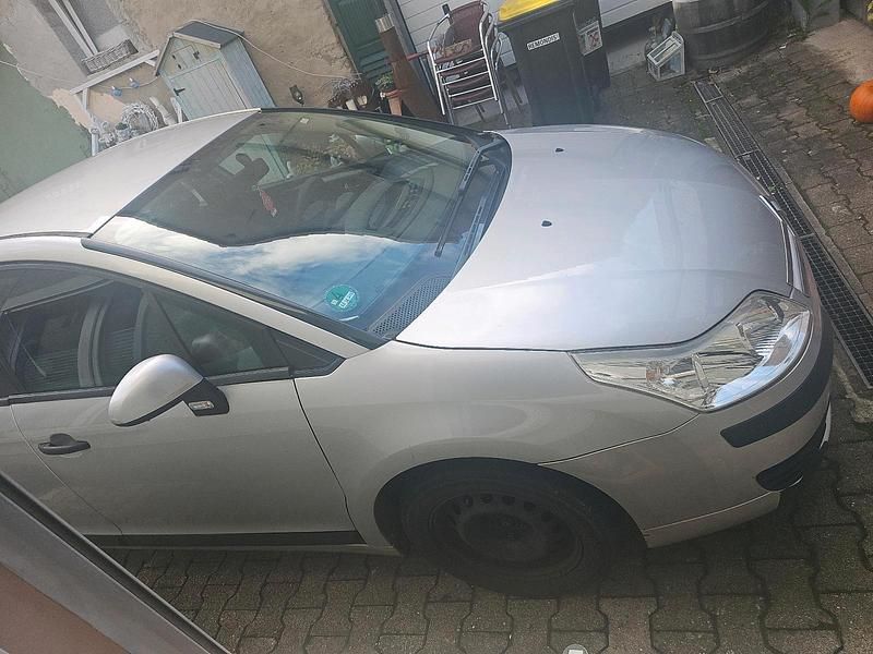 Silber Gebraucht 2007 Citroën C4 Limousine | 1.500 € (Fairer Preis) - Bild 1/3