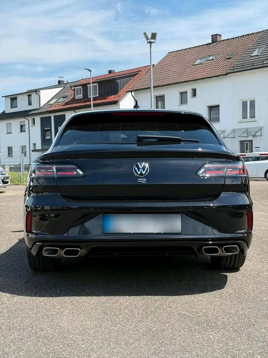 Gebraucht VW Arteon R 320 PS (235 kW) 2023 Schwarz Kombi