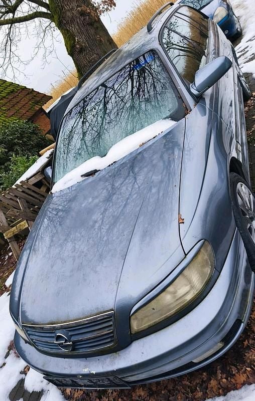 Gebraucht Opel Omega 144 PS (105 kW) 2003 Silber Kombi