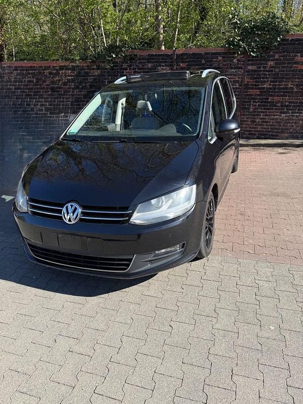Gebraucht VW Sharan Highline 140 PS (102 kW) 2011 Schwarz Van / Kleinbus
