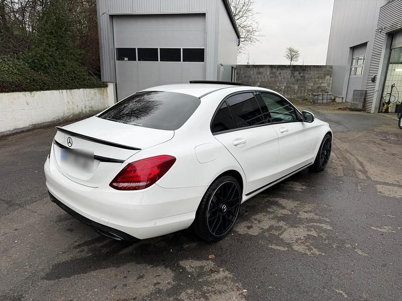 Gebraucht Mercedes C220 170 PS (125 kW) 2016 Weiß Limousine