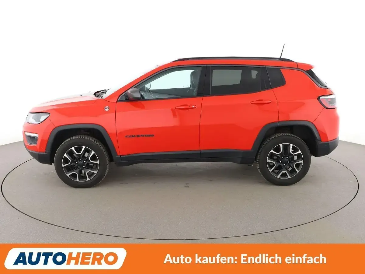 Gebraucht Jeep Compass Trailhawk 170 PS (125 kW) 2020 Orange SUV