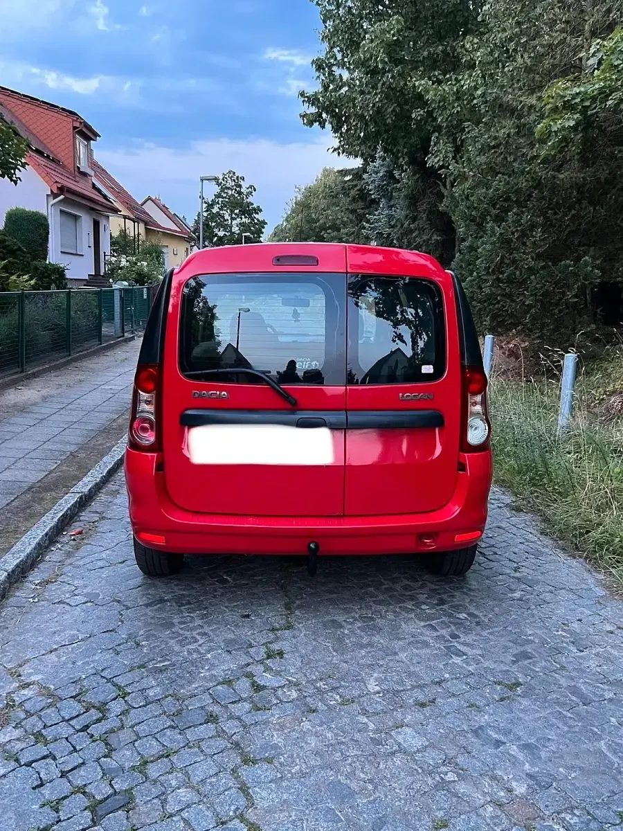 Gebraucht Dacia Logan MCV 87 PS (63 kW) 2013 Rot Kombi