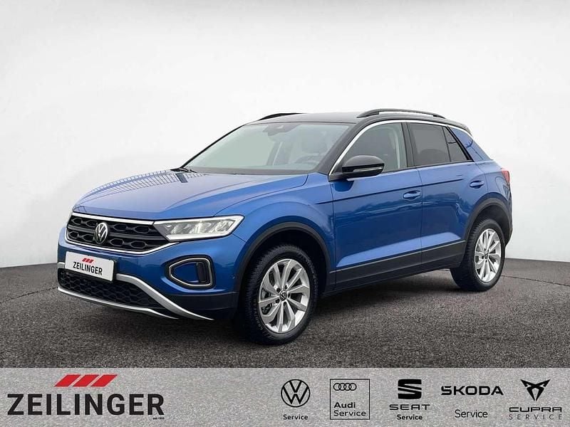 Blau Gebraucht 2025 VW T-Roc Life SUV | 27.350 € (Superpreis) - Bild 1/4