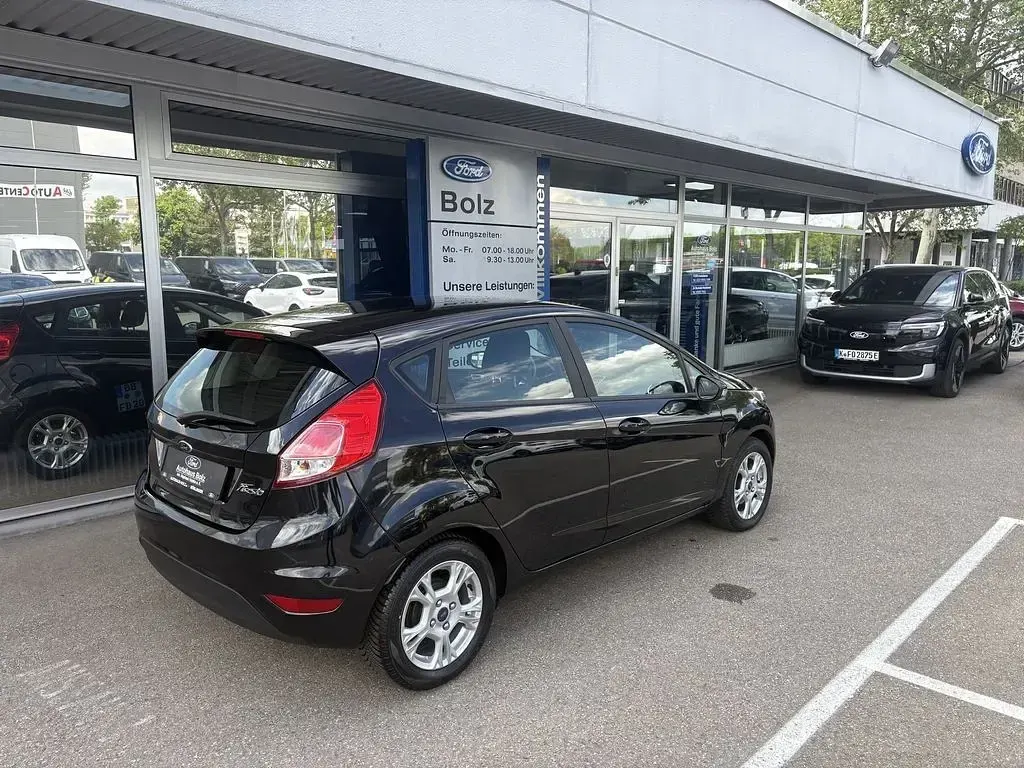 Gebraucht Ford Fiesta SYNC Edition 80 PS (58 kW) 2014 Schwarz Kleinwagen
