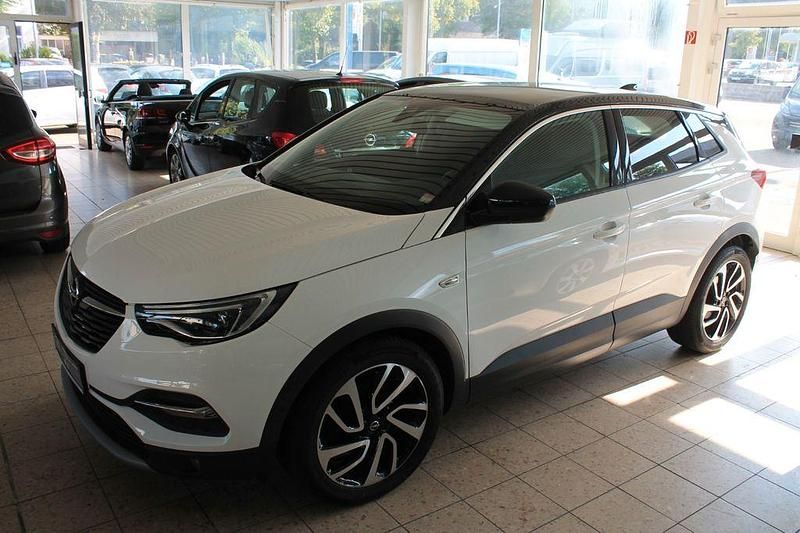 Weiß Gebraucht 2019 Opel Grandland X Ultimate SUV | 19.990 € (Etwas zu teuer) - Bild 1/4