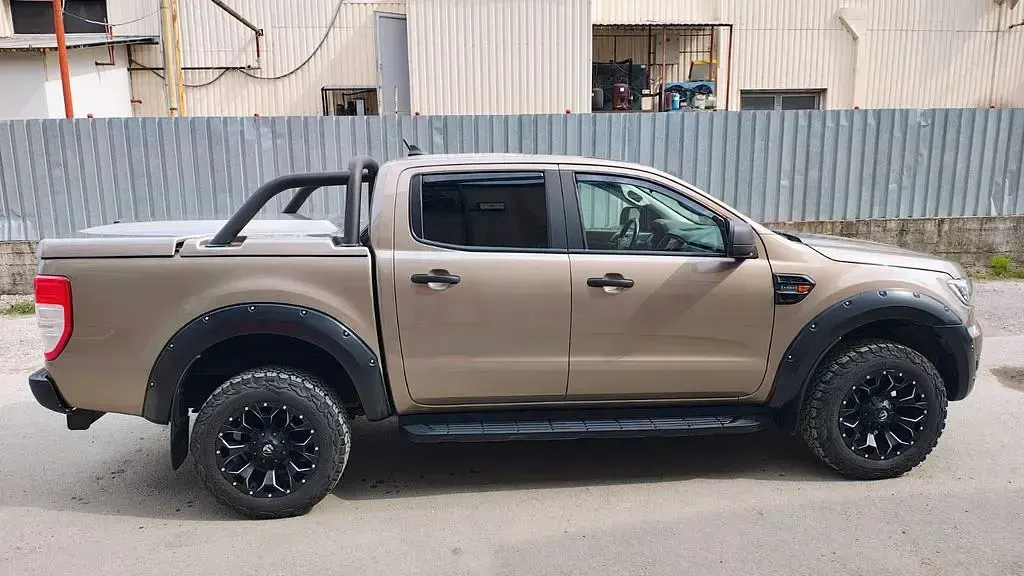 Occasion Ford Ranger 170 ch (125 kW) 2022 Gris Pick-up