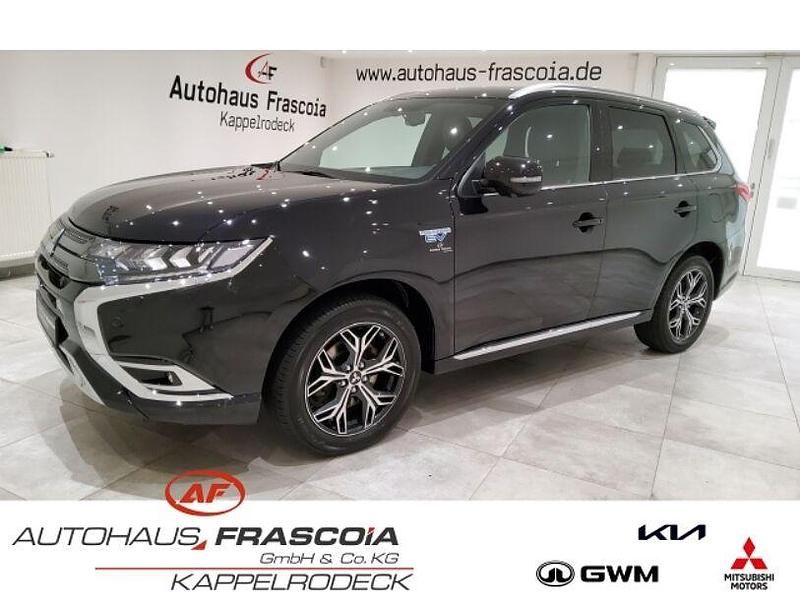 P) (schwarz Gebraucht 2019 Mitsubishi Outlander P-HEV Intro Edition SUV | 19.900 € (Fairer Preis) - Bild 1/4