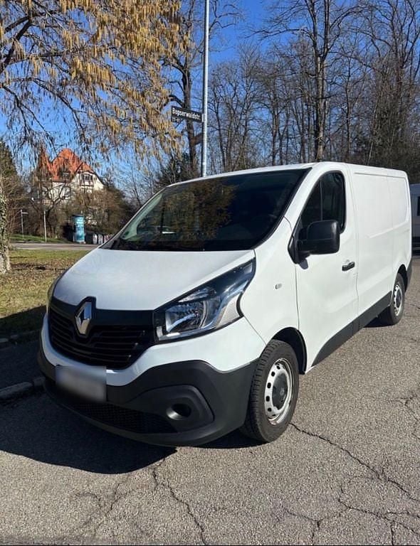 Gebraucht Renault Trafic 121 PS (88 kW) 2019 Weiß Van / Kleinbus