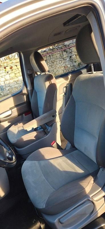 Gebraucht Hyundai H-1 170 PS (125 kW) 2016 Grau Van / Kleinbus