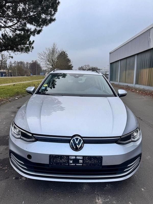 Silber Gebraucht 2021 VW Golf VIII Kombi | 14.900 € (Guter Preis) - Bild 1/4