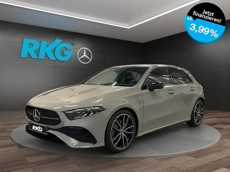 Grau Gebraucht 2025 Mercedes A220 AMG Limousine | 43.780 € (Teuer) - Bild 1/4