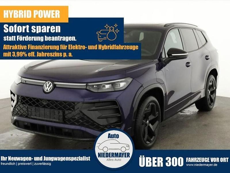 Neu VW Tayron R-line 204 PS (150 kW) 2025 Cipressino grün metallic SUV