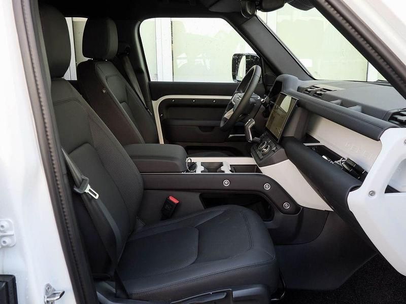 Gebraucht Land Rover Defender S 200 PS (147 kW) 2026 Weiss SUV