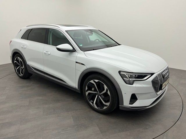 Gebraucht Audi e-tron Advanced 300 kW (408 PS) 2020 Weiß SUV