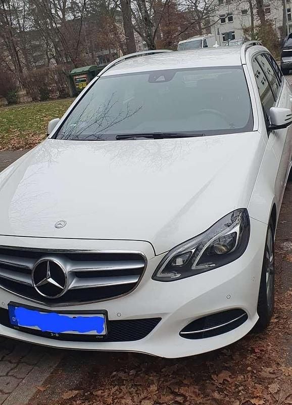Weiß Gebraucht 2014 Mercedes E200 Kombi | 14.100 € (Guter Preis) - Bild 1/4