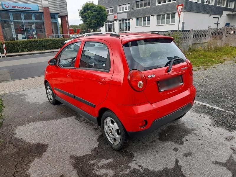 Rot Gebraucht 2010 Chevrolet Matiz Kleinwagen | 700 € - Bild 1/4