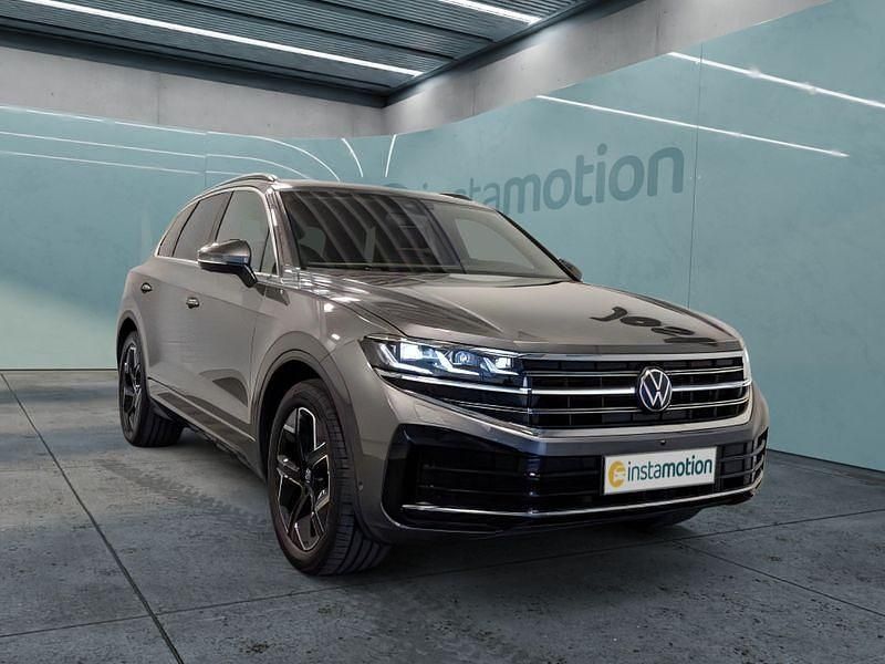 Grau Gebraucht 2023 VW Touareg SUV | 60.199 € (Guter Preis) - Bild 1/4