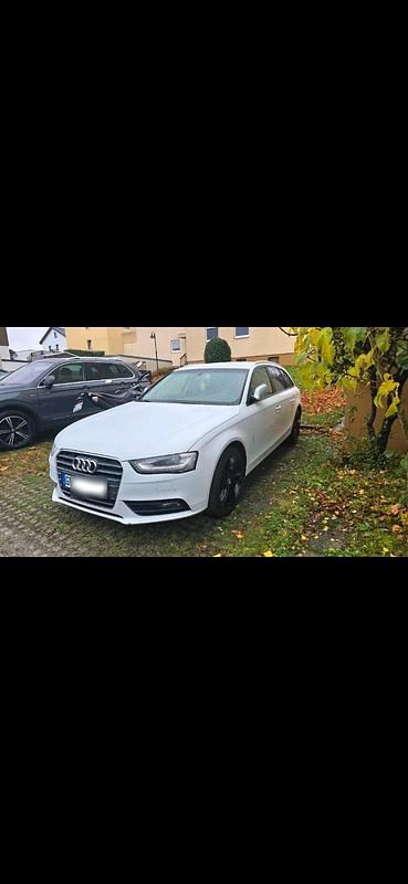 Gebraucht Audi A4 143 PS (105 kW) 2012 Weiß Kombi