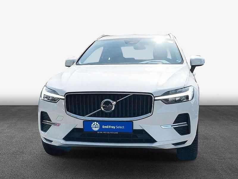 Gebraucht Volvo XC60 Core 250 PS (183 kW) 2024 Weiß SUV