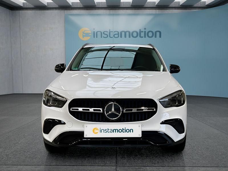 Usata Mercedes GLA200 150 CV (110 kW) 2024 Bianco SUV